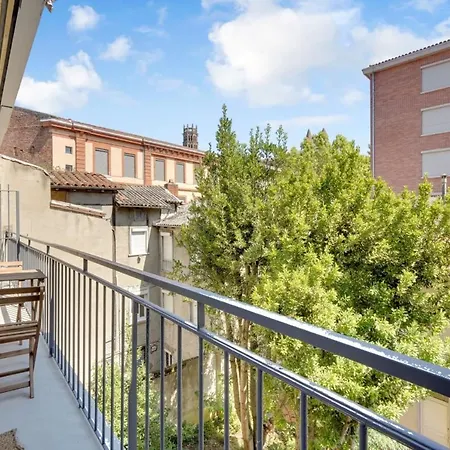 Bright 35M For 2 Near The Capitol *